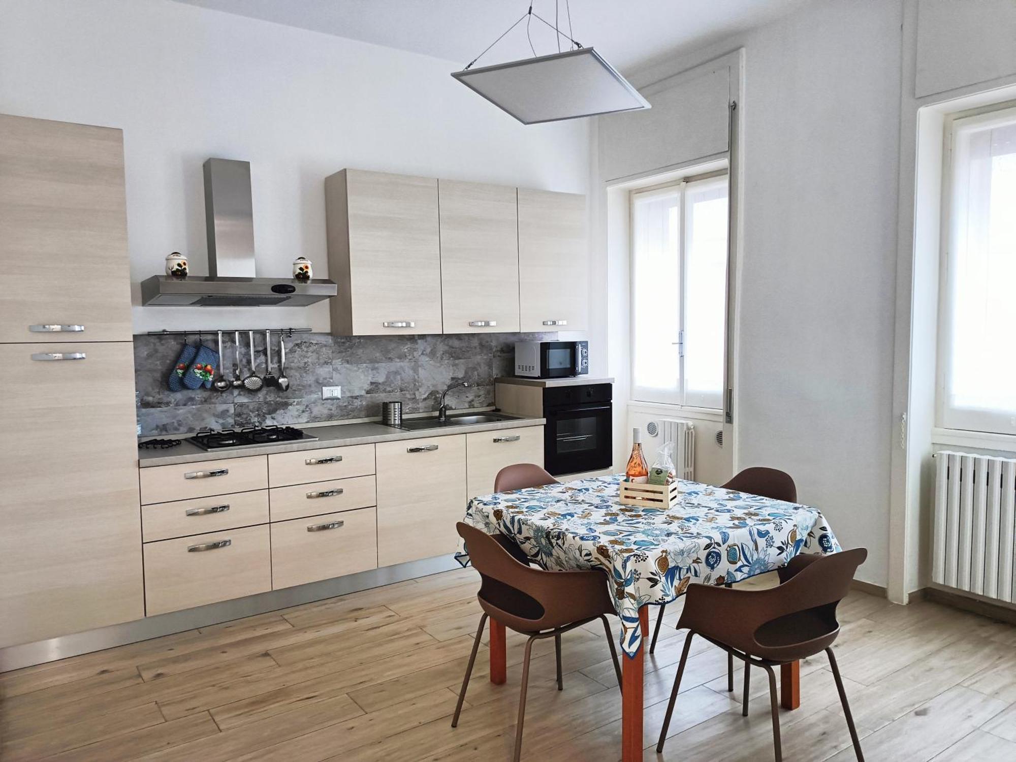 Casa Vergara Piazza Mazzini Лече Екстериор снимка